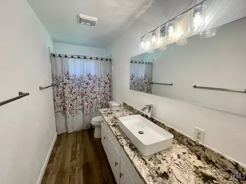 211 E Calvin St, Taft, CA 93268 photo 18