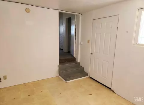 601 Buchanan St, Taft, CA 93268 photo 9