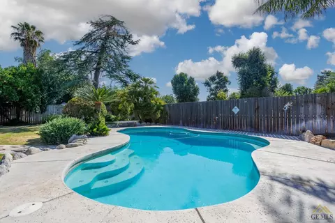 5012 Willow Tree Dr, Bakersfield, CA 93313 photo 32