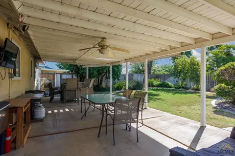 5012 Willow Tree Dr, Bakersfield, CA 93313 photo 28