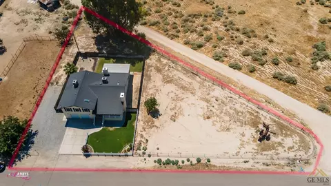 27541 Cypress St, Taft, CA 93268 photo 8