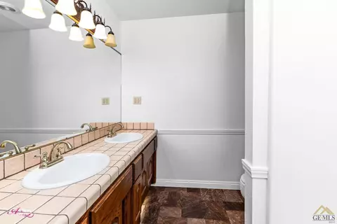 27541 Cypress St, Taft, CA 93268 photo 37
