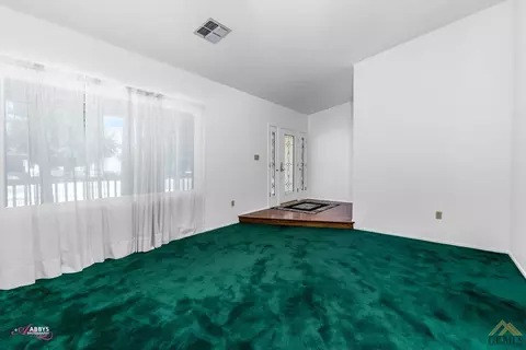27541 Cypress St, Taft, CA 93268 photo 17