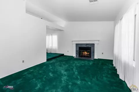 27541 Cypress St, Taft, CA 93268 photo 16