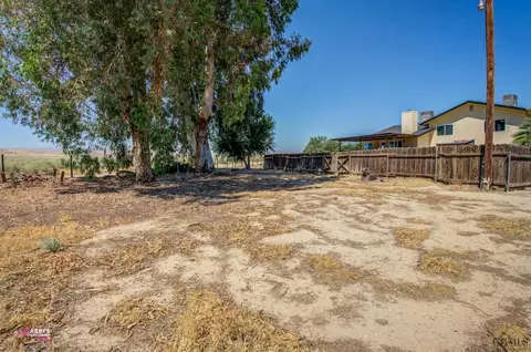 27541 Cypress St, Taft, CA 93268 photo 64