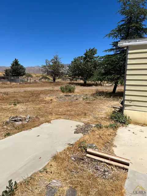 15036 Roadrunner Rd, Weldon, CA 93283 photo 13