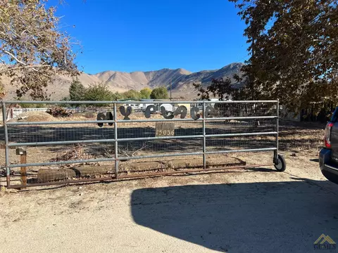 15036 Roadrunner Rd, Weldon, CA 93283 photo 24