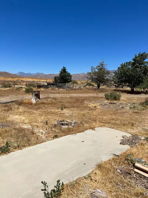 15036 Roadrunner Rd, Weldon, CA 93283 photo 14