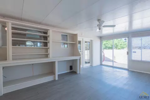 8601 Winlock St, Bakersfield, CA 93312 photo 15