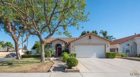 8601 Winlock St, Bakersfield, CA 93312 photo 1