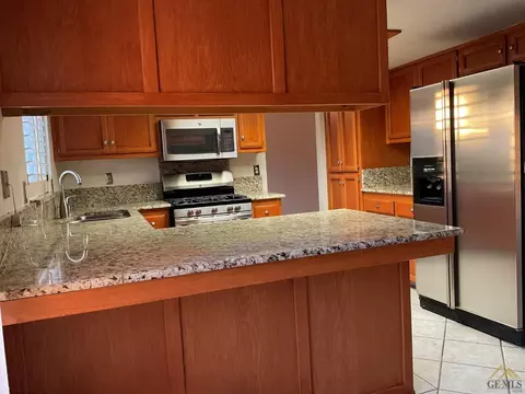 6701 Leisure St, Bakersfield, CA 93313 photo 7