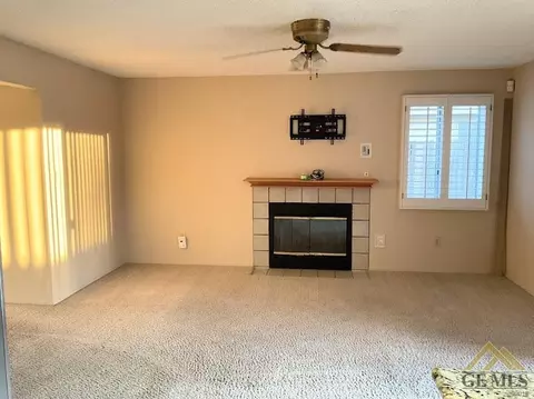 6701 Leisure St, Bakersfield, CA 93313 photo 8