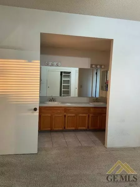 6701 Leisure St, Bakersfield, CA 93313 photo 17