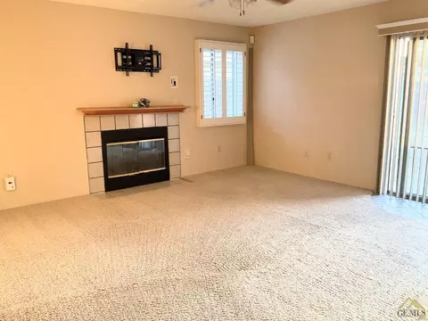 6701 Leisure St, Bakersfield, CA 93313 photo 9