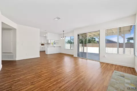 42272 59th St, Lancaster, CA 93536 photo 13