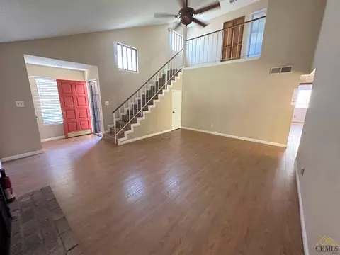 4312 Rosewall St, Bakersfield, CA 93313 photo 5