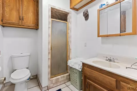 7627 Vera Ave, Bakersfield, CA 93307 photo 21