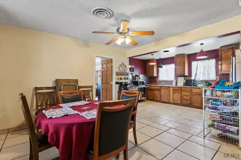 7627 Vera Ave, Bakersfield, CA 93307 photo 10
