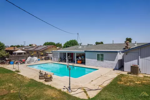 7627 Vera Ave, Bakersfield, CA 93307 photo 23