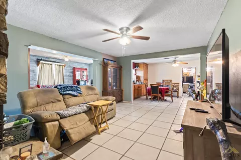 7627 Vera Ave, Bakersfield, CA 93307 photo 14