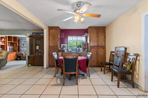 7627 Vera Ave, Bakersfield, CA 93307 photo 5