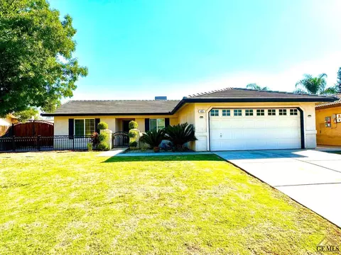 415 Chris Ave, Shafter, CA 93263 photo 1
