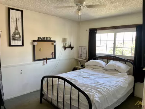4304 Spaulding Ct, Bakersfield, CA 93313 photo 12