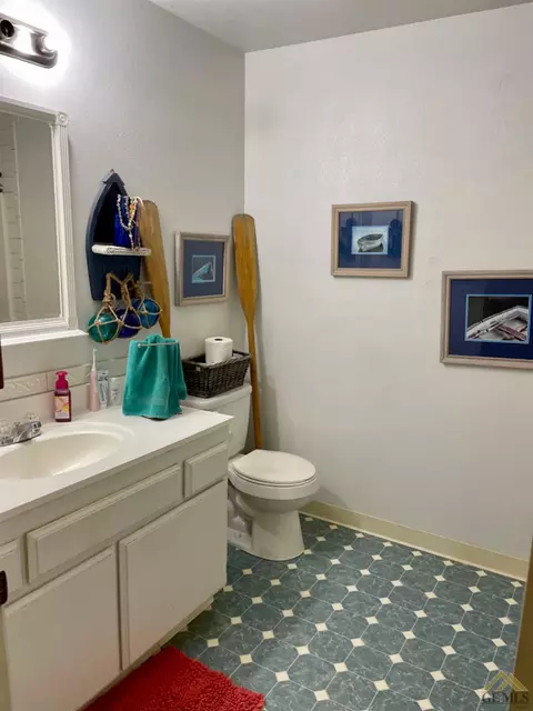 4304 Spaulding Ct, Bakersfield, CA 93313 photo 11