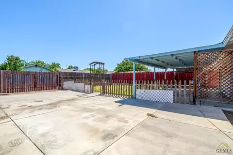 2125 4th St, Wasco, CA 93280 photo 16