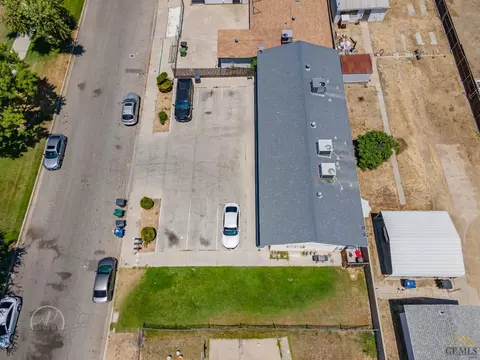 1444 Poso Dr, Wasco, CA 93280 photo 3