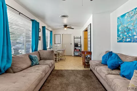 332 Elm St, Shafter, CA 93263 photo 8