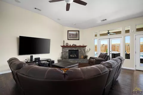 10620 Titanium Ave, Taft, CA 93268 photo 20