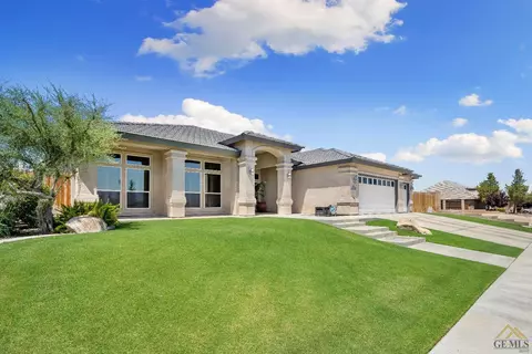10620 Titanium Ave, Taft, CA 93268 photo 3