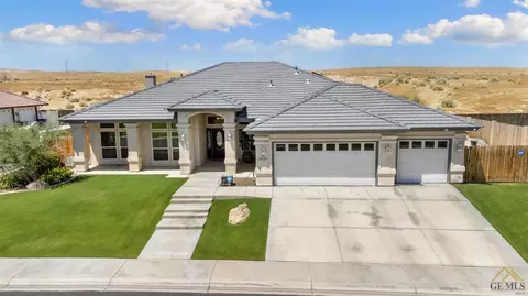 10620 Titanium Ave, Taft, CA 93268 photo 6