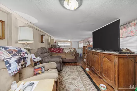 811 Buchanan St, Taft, CA 93268 photo 11