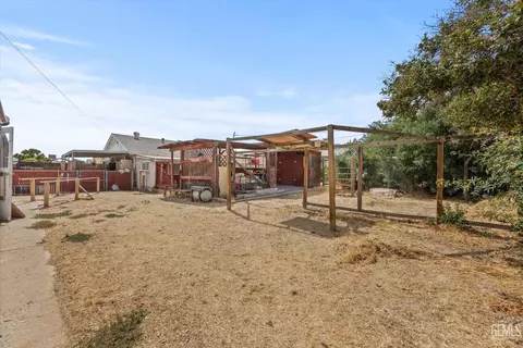 811 Buchanan St, Taft, CA 93268 photo 25