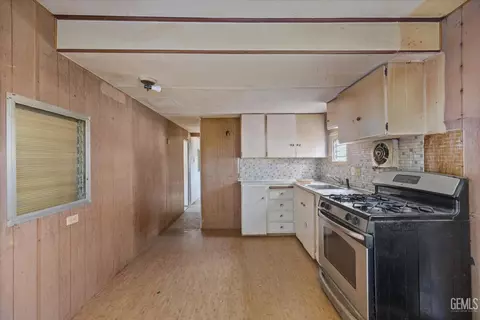811 Buchanan St, Taft, CA 93268 photo 30