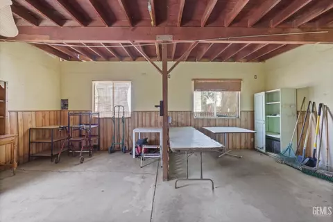 811 Buchanan St, Taft, CA 93268 photo 37
