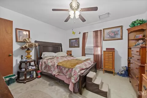 811 Buchanan St, Taft, CA 93268 photo 17