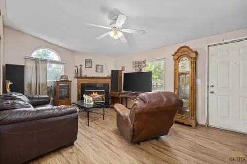 25014 Highway 33, Fellows, CA 93224 photo 6