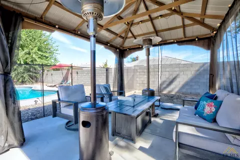 762 Pheasant Run Dr, Shafter, CA 93263 photo 20