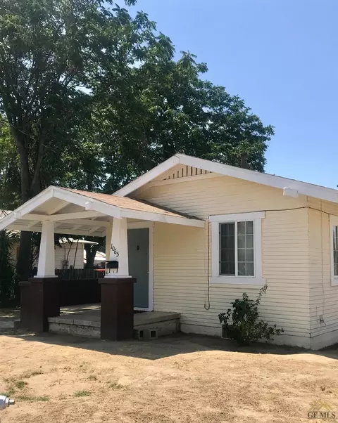 1065 9th St, Wasco, CA 93280 photo 2