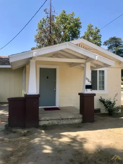 1065 9th St, Wasco, CA 93280 photo 1