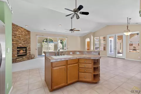 29900 Sunland Way, Tehachapi, CA 93561 photo 30