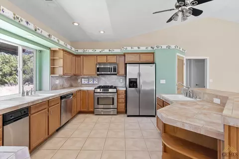 29900 Sunland Way, Tehachapi, CA 93561 photo 28