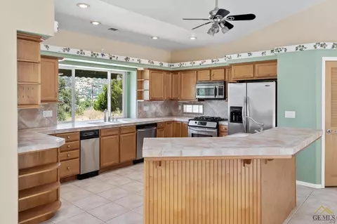29900 Sunland Way, Tehachapi, CA 93561 photo 26