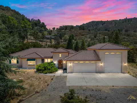 29900 Sunland Way, Tehachapi, CA 93561 photo 1