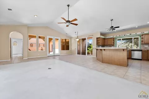 29900 Sunland Way, Tehachapi, CA 93561 photo 23