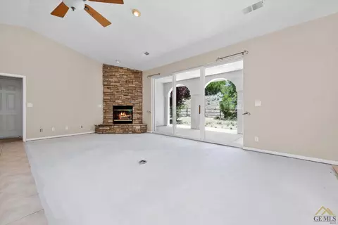 29900 Sunland Way, Tehachapi, CA 93561 photo 20