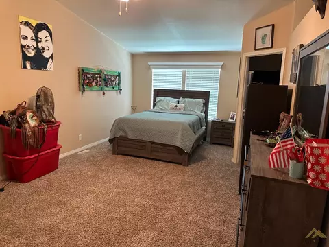 27550 Cypress St, Taft, CA 93268 photo 10